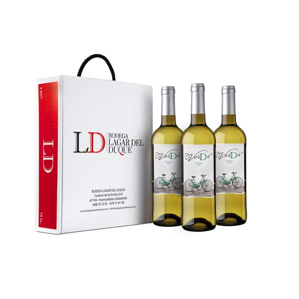 Case with 3 bottles of Verdejo wine Duque, from Lagar del Duque Winery, a Wine of the Land of Castilla y León